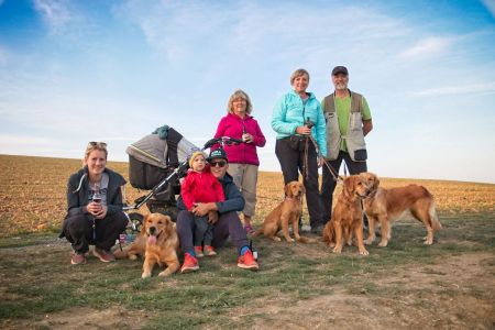 Familie Mitz und Hunziker mit Marley, Aileen, Fly und Hope